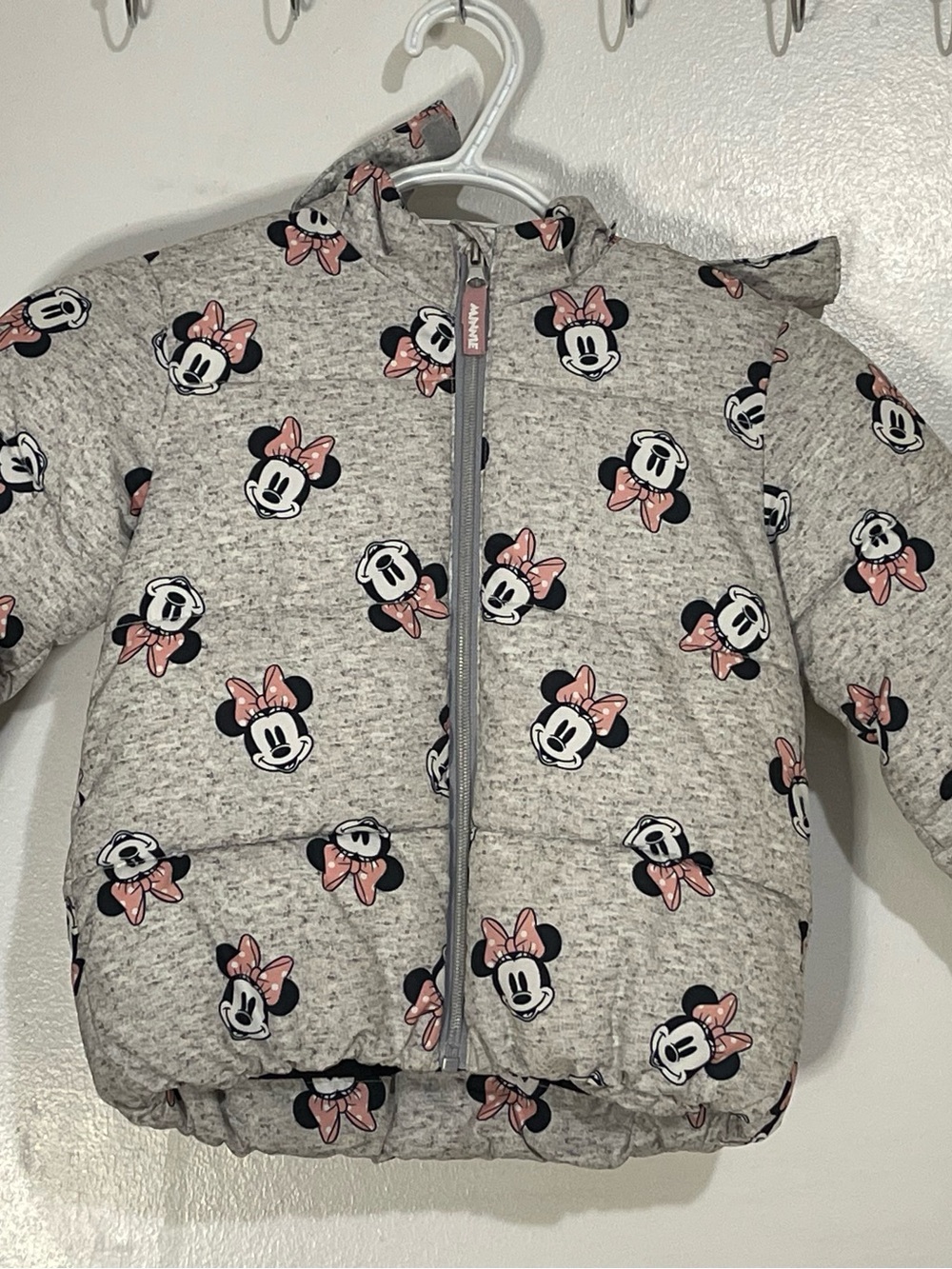 💕💰H&M Puffer Jacket with Pink Minnie Print / removable hoodie
